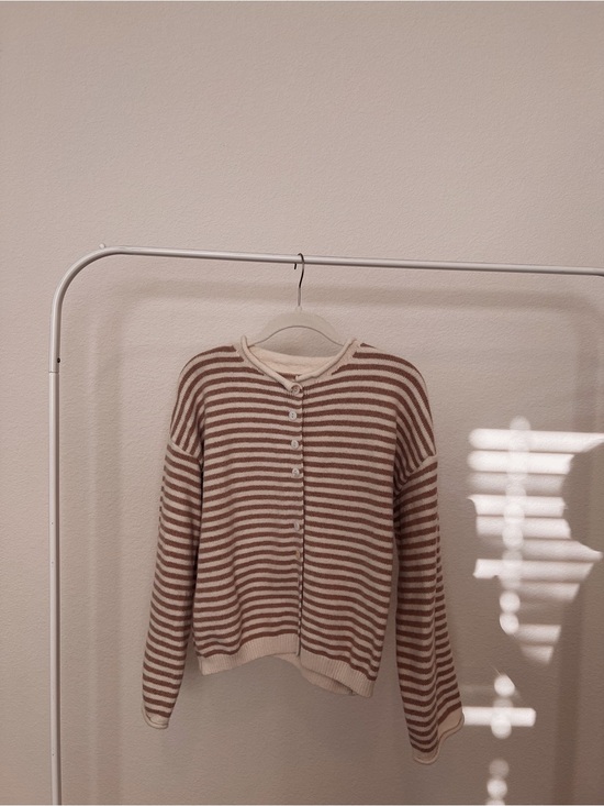 Sweaters - Striped cardigan